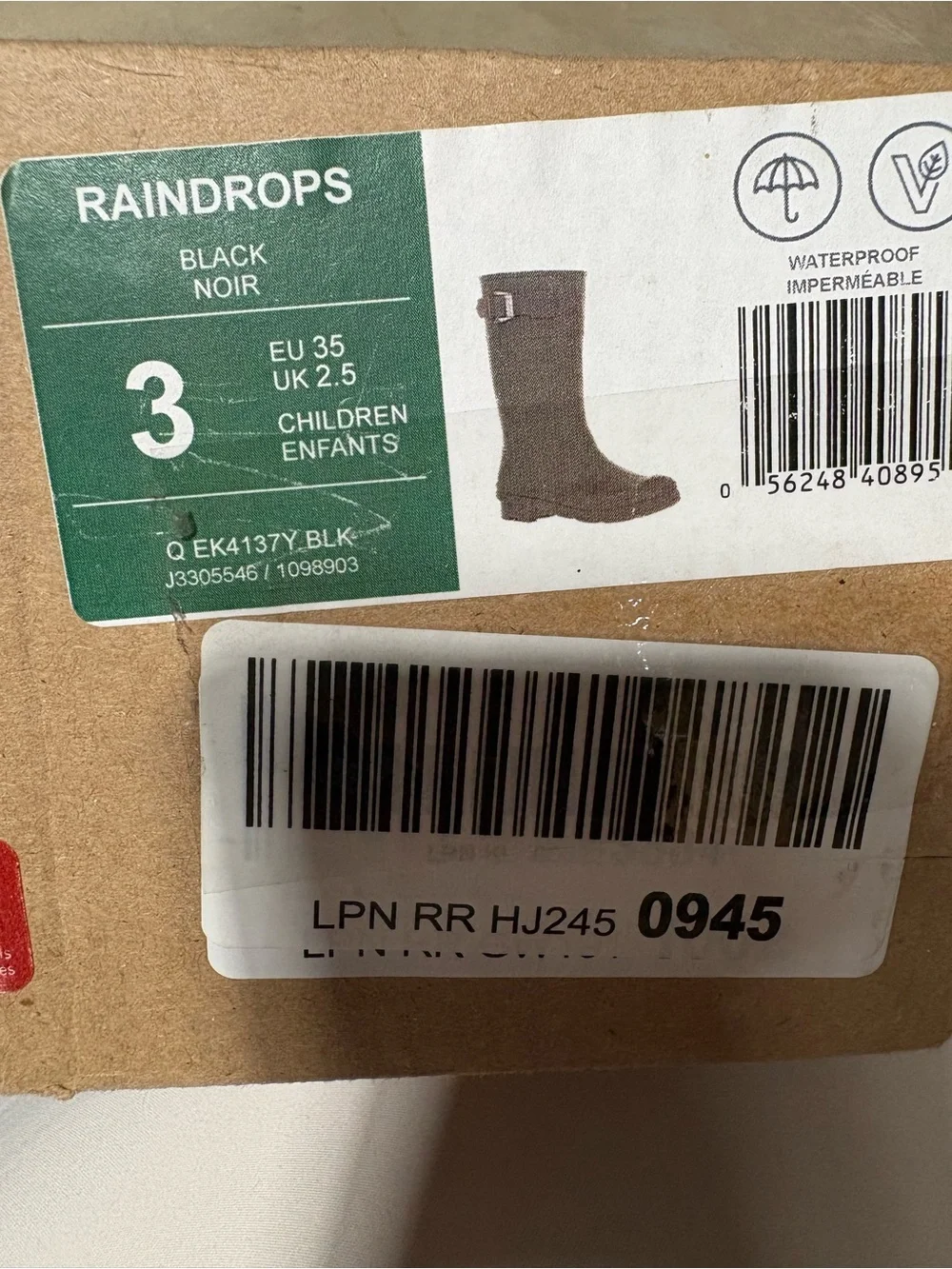 Kamik size 3 kids rain boots- black